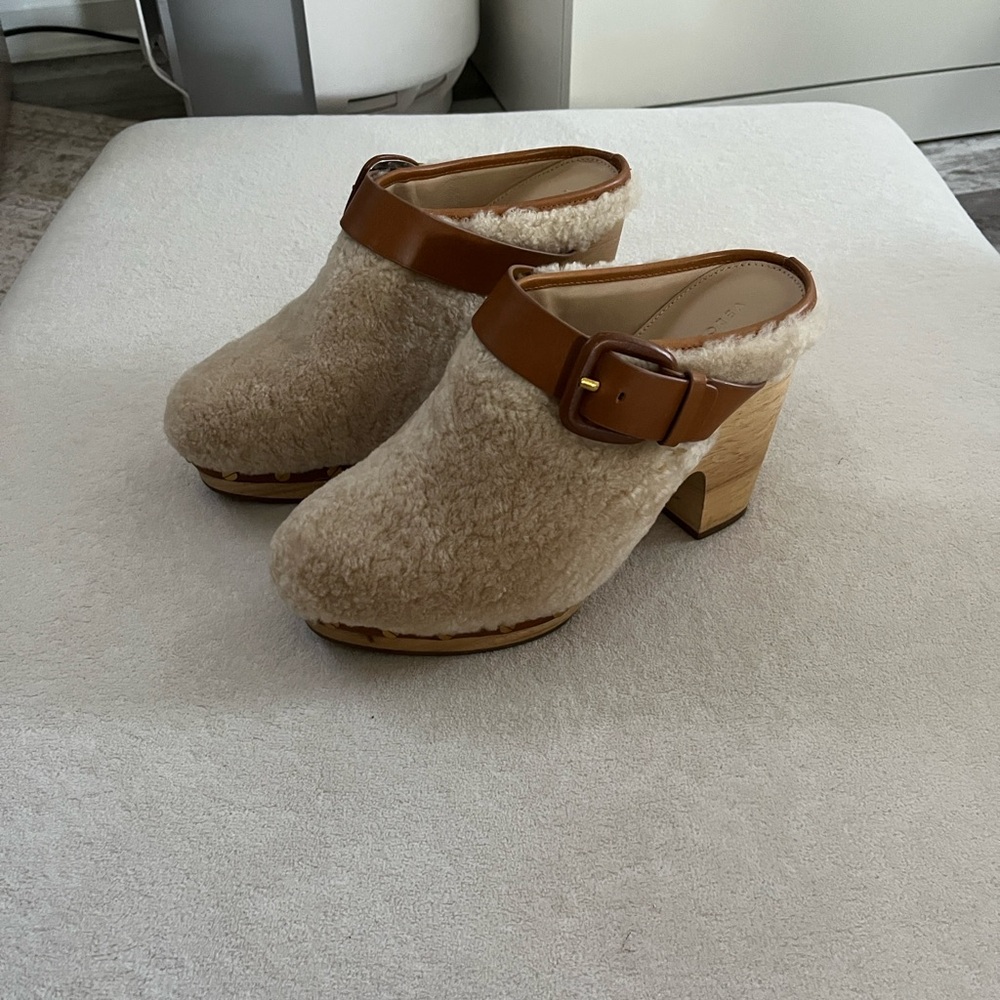 Veronica Beard Beige Shearling Clog Mules with Brown Leather Strap